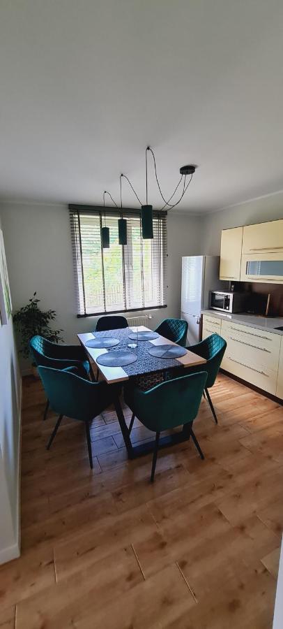 Apartamenty Diamond Na Sportowej Тилич Екстериор снимка